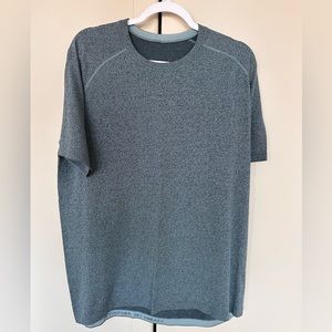 Teal Lululemon shirt